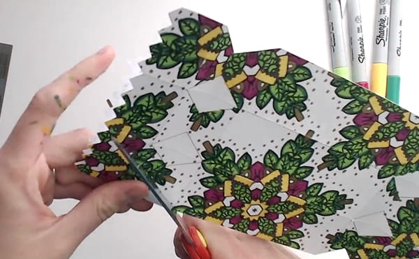 How to make a DIY Christmas Cracker – Step 11 How to make a DIY Christmas Cracker - Step 11
