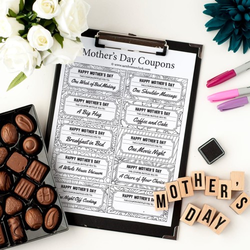 Spoil mom with these printable Mother’s Day Coupons! Find more Mother’s Day printables and free coloring pages at https://sarahrenaeclark.com/shop/cat/seasonal/mothers-day/