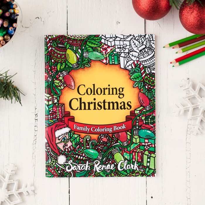 Coloring Christmas family coloring book - a great Christmas coloring activity! Get more Christmas printables at www.sarahrenaeclark.com/christmas