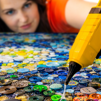 10,000 Buttons to Create a Van Gogh Masterpiece!